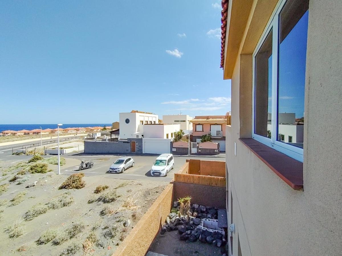 Magical House In Front Of A Sunrise Beach El Médano Exterior photo